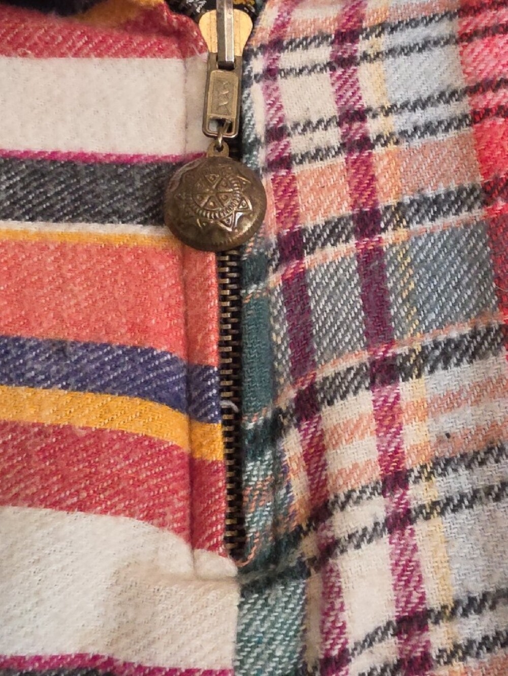 Boho Multi-Color Patchwork Hooded Jacket - Picture 4 of 10